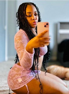 Leira - escort in Doha Photo 1 of 3