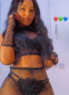 Leirah - puta in Jeddah Photo 5 of 5