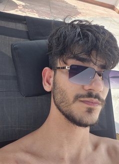 ليث - Male escort in Dubai Photo 6 of 6