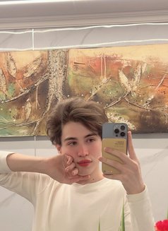 Lello - Acompañantes masculino in Beirut Photo 3 of 4