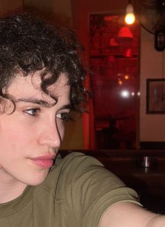 Lello - Male escort in Beirut Photo 4 of 5