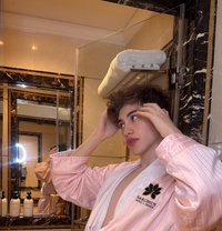 Lello - Male escort in Riyadh