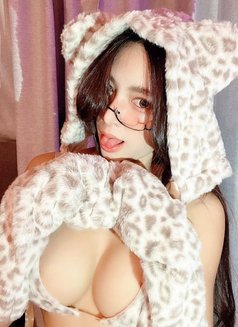 Lemisa - Male escort in Pattaya Photo 3 of 11