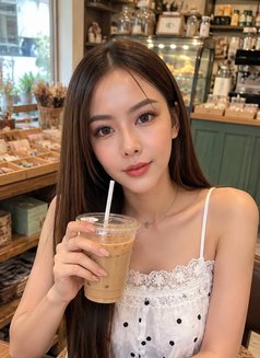 Lemon 17 - escort in Bangkok Photo 8 of 9