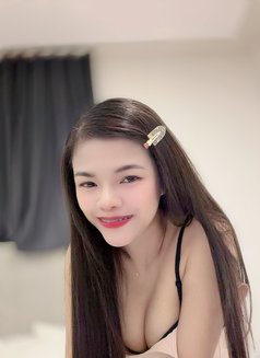 Lemon Nuru Massage - escort in Riyadh Photo 3 of 10