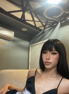 Lemon - Transsexual escort in Jeddah Photo 4 of 11