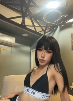 Lemon - Transsexual escort in Jeddah Photo 6 of 11