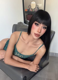 Lemonned both top big dick 69 - Transsexual escort in Jeddah Photo 11 of 18