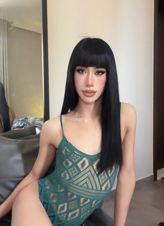 Lemonned both top big dick 69 - Transsexual escort in Jeddah Photo 14 of 18