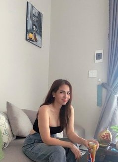 Lena - escort in Dubai Photo 2 of 6
