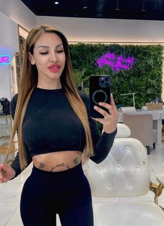 Lena - Male escort in Madrid Photo 3 of 7