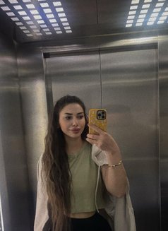 Lena - escort in İstanbul Photo 4 of 7