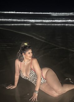 Lena Big Fat A$$ - puta in Okinawa Island Photo 3 of 6