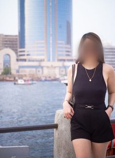 Lena - companion in Dubai Photo 7 of 18