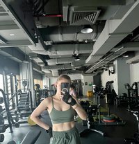 Lena - companion in Dubai