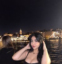 Lena - puta in İstanbul