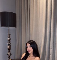 Lena - puta in İstanbul