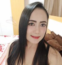 Lena - escort in Muscat Photo 9 of 10