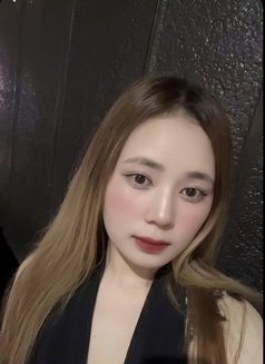 Lena - escort in Tokyo Photo 1 of 18