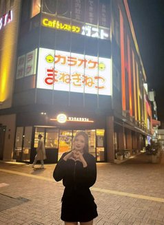 Lena - escort in Tokyo Photo 3 of 18