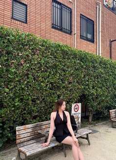 Lena - escort in Tokyo Photo 8 of 18