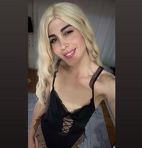 Lena - Transsexual escort in İstanbul Photo 1 of 3