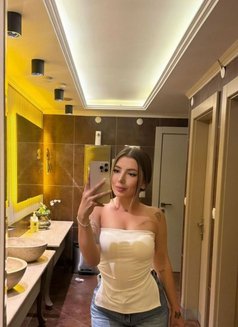 Lenaa New - escort in Riyadh Photo 2 of 10