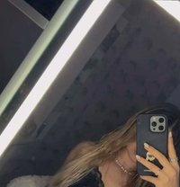 Lenacoquine - escort in Brussels