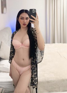 Lene - Transsexual escort in Jeddah Photo 2 of 10