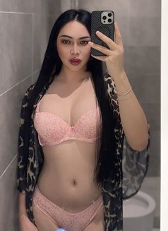 Lene - Transsexual escort in Jeddah Photo 10 of 10