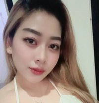 Leni - escort in Bali