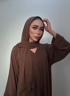 Lenzga BigAss - Transsexual escort in Bangkok Photo 5 of 8