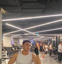 Leo - Male escort in İstanbul