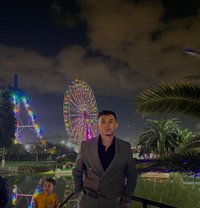 Leo - Male escort in İstanbul