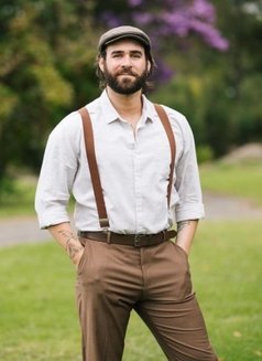 Leo - Male escort in Central Coast Photo 1 of 3
