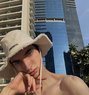 Leo Babyboy - Acompañantes masculino in Dubai Photo 3 of 9