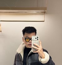 Leo - Acompañantes masculino in New Delhi