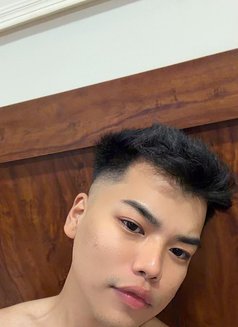 Leo 🇵🇭 - Male escort in New Delhi Photo 15 of 16