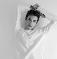 Leo Cuteboy - Male escort in Dubai Photo 1 of 8