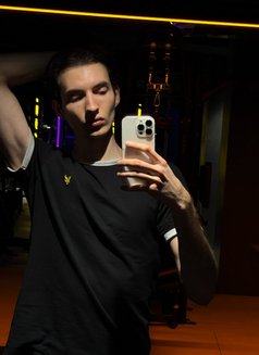 Leo Cuteboy - Acompañantes masculino in Dubai Photo 4 of 8