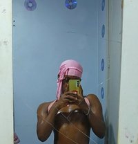 Leo - Male escort in Nairobi