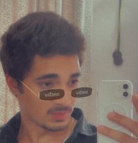 Leo - Male escort in Dehradun, Uttarakhand
