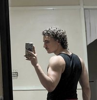 Leo - Male escort in New Delhi