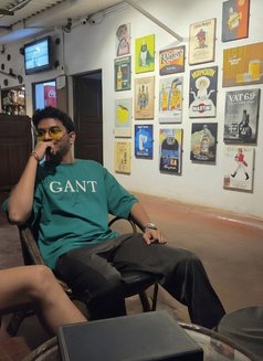 Leo - Male escort in Vadodara Photo 1 of 2