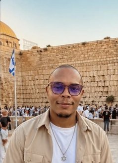Leo Jama - Male escort in Tel Aviv Photo 2 of 5