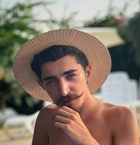 Leo - Male escort in Beirut