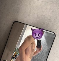 Leo - Male escort in Dubai