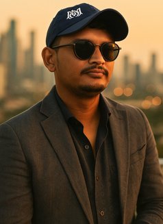 Leo Silva - Male escort in Dubai Photo 2 of 2