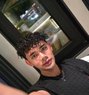 Leo - Transsexual escort in Abu Dhabi Photo 1 of 5