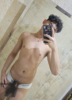 Leo - Acompañantes transexual in Al Ain Photo 4 of 5